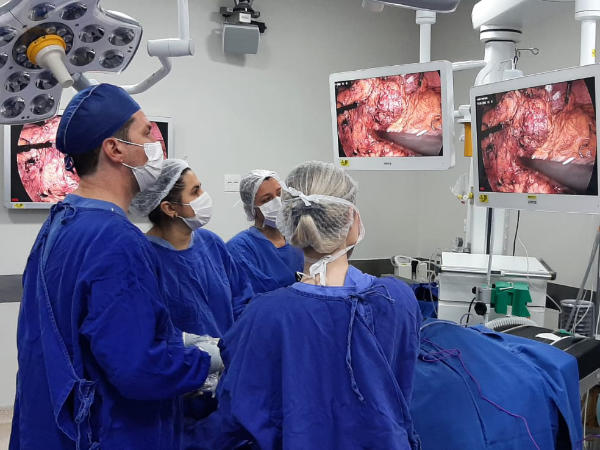 Cirurgia laparoscópica - Dr. Marciano Anghinoni